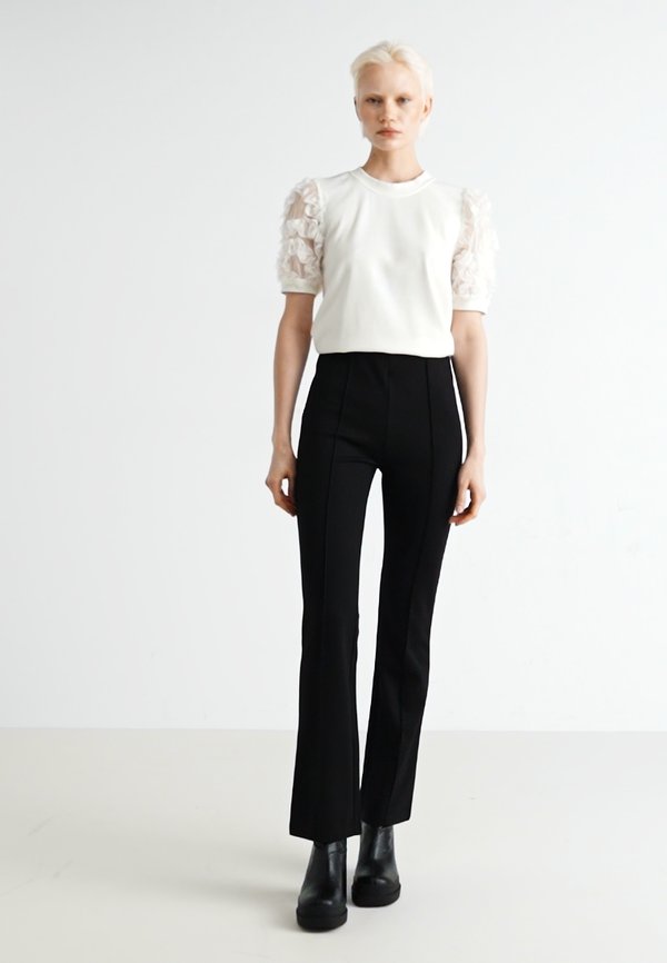 JDYALBA PINTUCK PANT - Trousers2