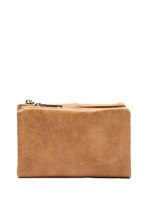 Rechthoekige lichtbruine leren portemonnee met een zichtbare ritssluiting bovenop, met een getextureerd oppervlak en een metalen ritstrekker.