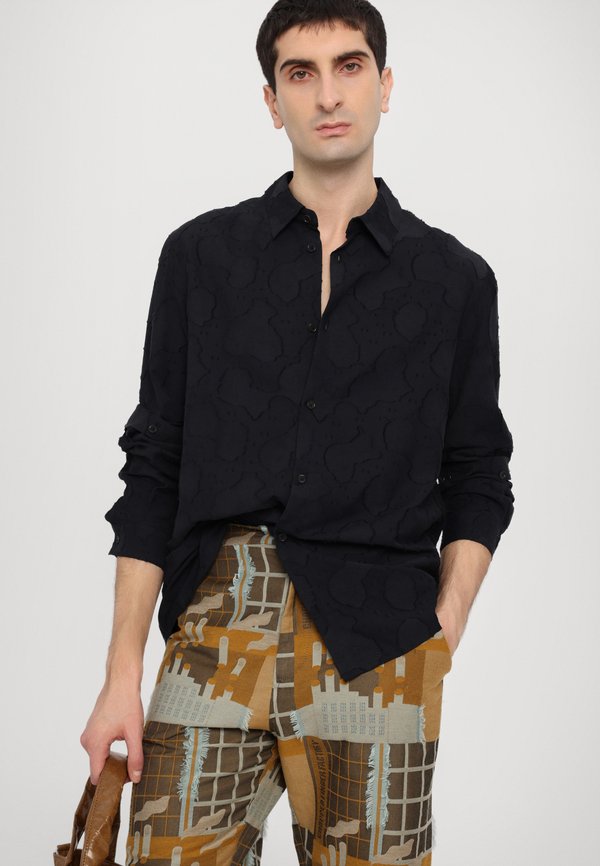 PARTICIPANT UNISEX - Shorts - spice2