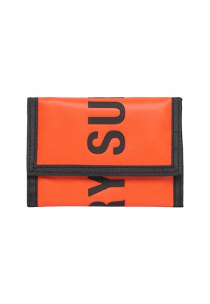 Punge - bold orange