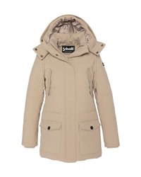 Giacca imbottita beige con cappuccio foderato, zip frontale, due grandi tasche e chiusure a scatto. Presenta un design snodato e una superficie morbida.