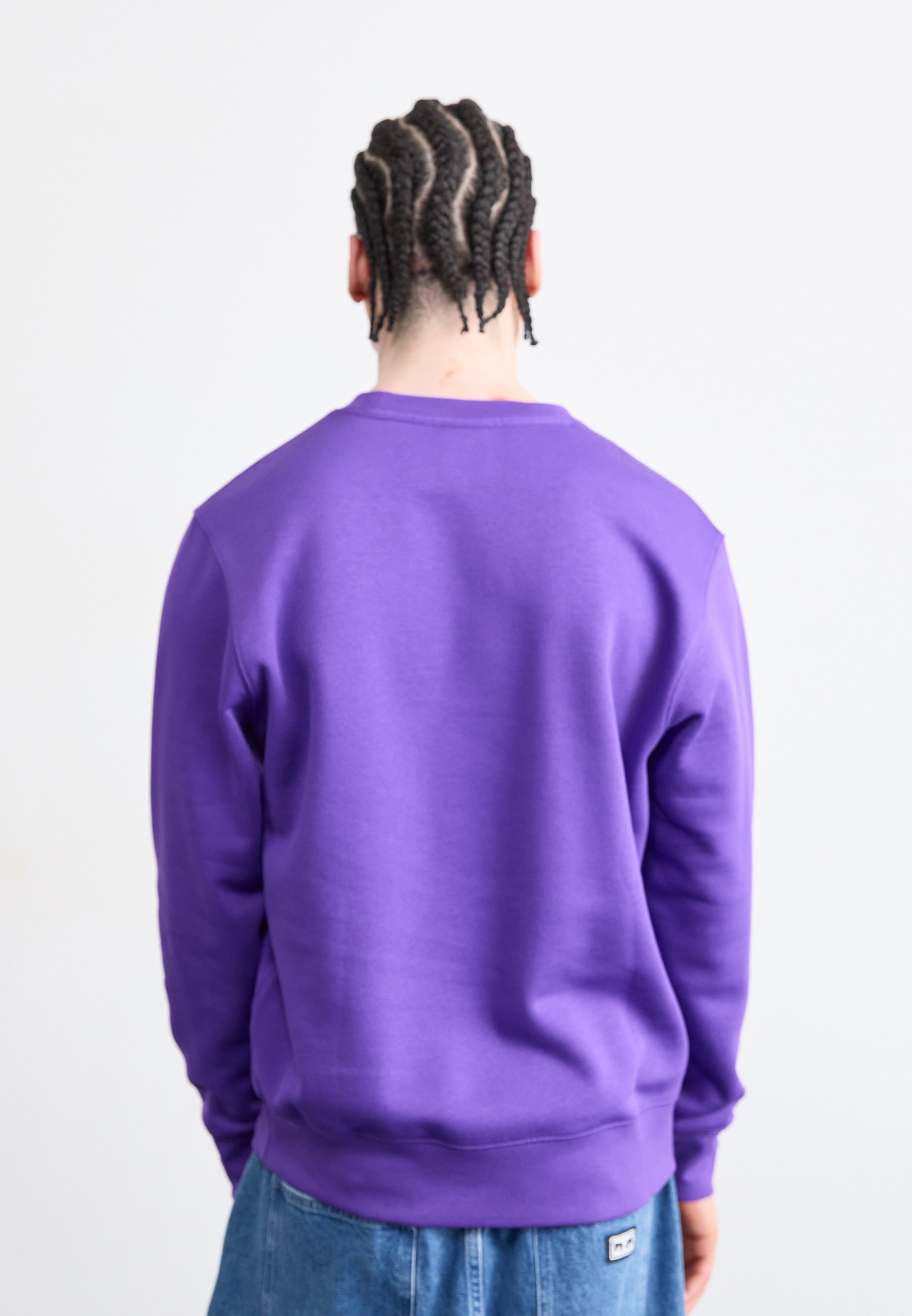 nike club crew neck sweat in dusty purple