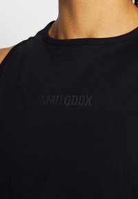 Smilodox DAMEN TANK  WITH STRAPS - Top - black