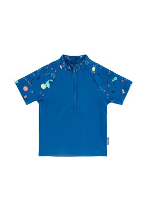 Blaues kurzärmeliges Rashguard mit hohem Kragen, das ein farbenfrohes, spacethemenbasiertes Muster auf den Ärmeln und einen Frontreißverschluss aufweist.