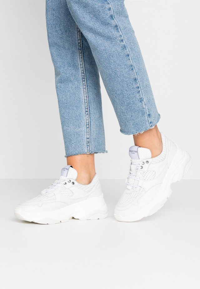 SLFGAVINA TRAINER - Sneakers laag - white