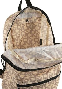 DKNY PACKABLE - Mochila - pebble  stone