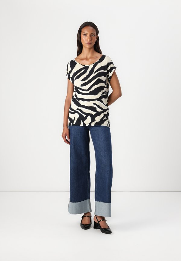 ALL OVER PRINTED CREW NECK - Print T-shirt - abstract beige3