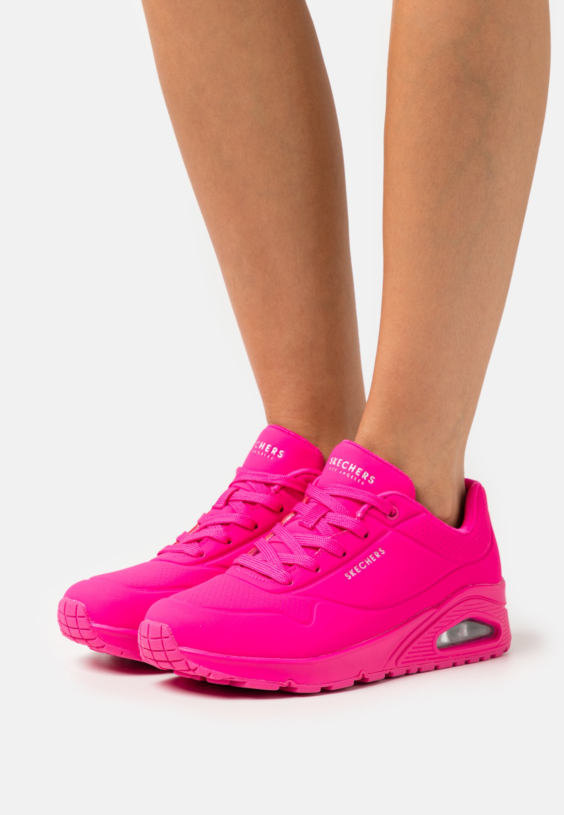 Skechers Wide Fit UNO - Sneaker low - hot pink durabuck/pink | 