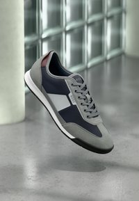 Επιλέχθηκε, open blue