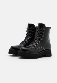 Casadei Botines camperos - black