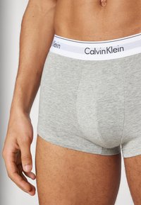Calvin Klein Underwear TRUNK 3 PACK MODERN STRUCTURE COTTON - Ozke boksarice - grey heather/lychee/indian teal