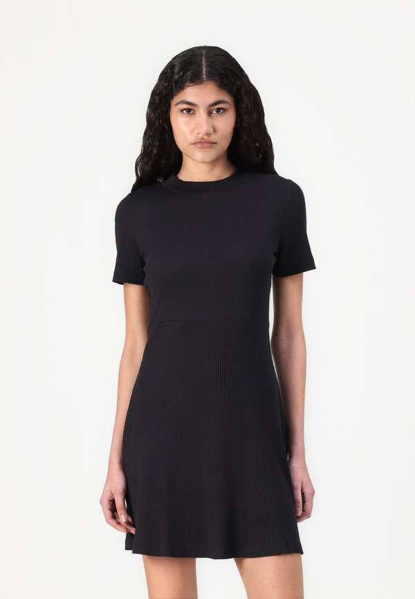 NMELINOR SKATER DRESS - Strickkleid