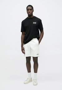 EA7 Emporio Armani TRAIN VISIBILITY SPECIAL LOGO TEE - Majica kratkih rukava s printom - black