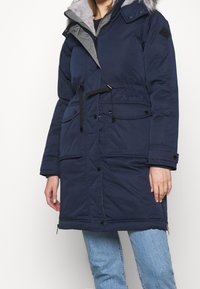 Hollister Co. Dunkappa / -rock - blue