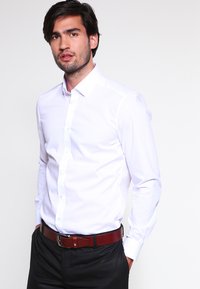 OLYMP Level Five Hemd - weiß