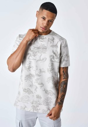 T-shirt grigio a maniche corte con intricate fantasie grigio chiaro che presentano scene mitologiche e natura, realizzata in tessuto morbido, colletto tondo e vestibilità comoda.