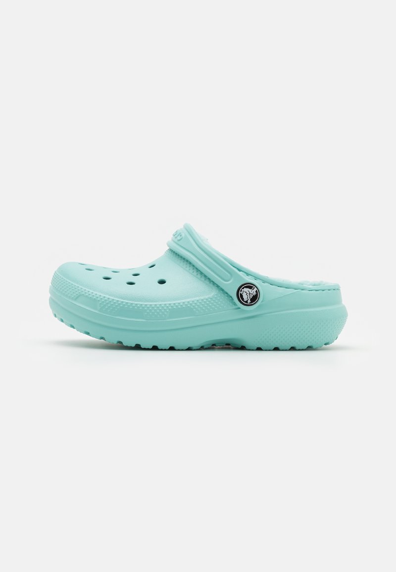 Crocs CLASSIC LINED UNISEX - Mules - pure water/blue - Zalando.de