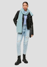 QS Longsleeve - himmelblau