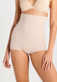 Maidenform - SLEEK SMOOTHERS - Muotoileva alusasu - paris nude Pienoiskuva 1