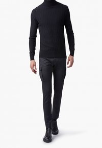 Cavallaro Napoli Sweter