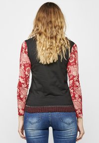 Koroshi MANGA LARGA ESTAMPADO FLORAL - Pikkade varrukatega topp - rojo