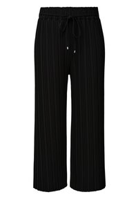 Zwarte geplooide broek van lichtgewicht stof, met een elastische tailleband met koord, wijd uitlopend en een gladde textuur.