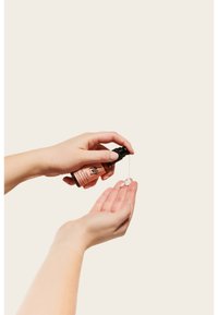 Hej Organic NAKED INSTANT PORE REFINING FACE CREAM - Crema da giorno