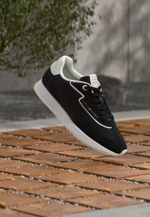 Tommy Hilfiger, RETRO RUNNER - Αθλητικά παπούτσια - black