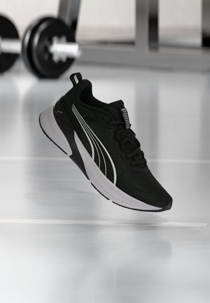 Puma, AGILE LITE - Chaussures fitness - puma black/puma white/puma silver