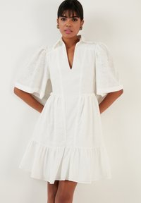LELA REGULAR FIT - Jurk - ecru