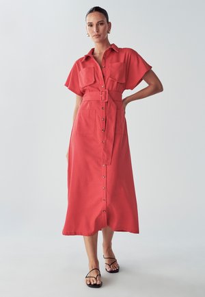 ZEL MIDI DRESS - Shirt dress - red
