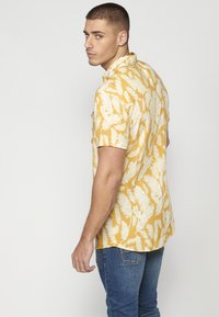 Koroshi SHORT SLEEVE - Ing - ocre ochre