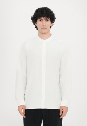 CLOSED COLLARLESS SHIRT - Camisa - white