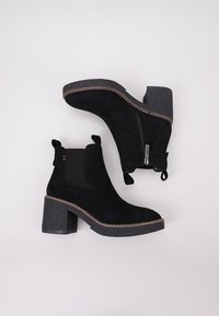 Refresh Botines bajos - black