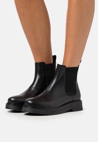 Tommy Jeans Botines con plataforma - black
