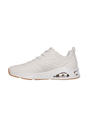 Trainers - off white