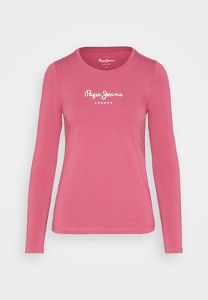Roze longsleeve shirt met een witte "Pepe Jeans London" logo centraal op de borst.