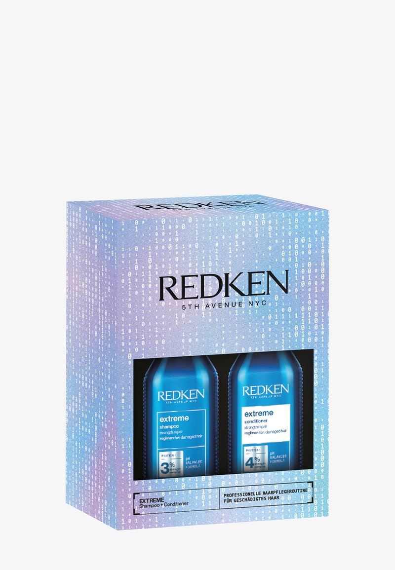 Redken EXTREME SHAMPOO & CONDITIONER GIFT SET FOR STRENGTH & RESTORE
