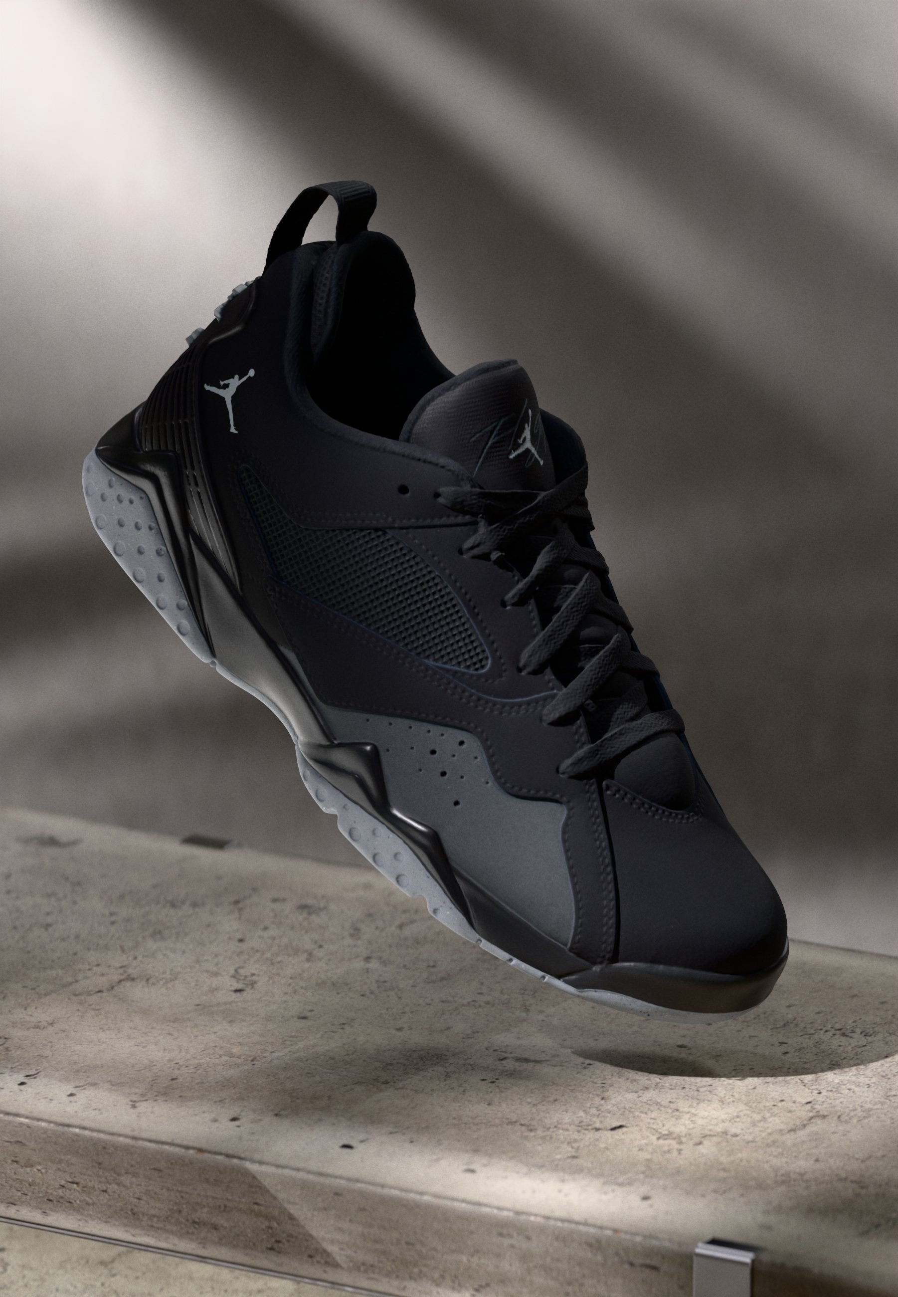 Jordan Black Sneakers with Textured Design Sneaker Hype™️ | Nike Air Jordan 4  main image 3
