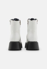 LAMODA TO LOVE - Botines con cordones - white