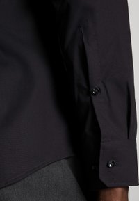 Seidensticker KENT X-SLIM FIT - Camicia elegante - schwarz