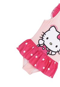 Costume da bagno intero con base rosa, gonna arricciata rosa con pois bianchi, con una grafica di Hello Kitty sulla parte anteriore.
