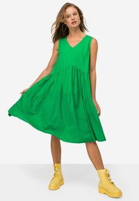LAURASØN Vestito casual - fern green