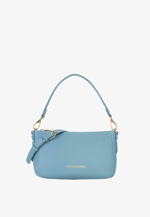 Sac à main en cuir bleu clair Valentino avec ferrures dorées, une poignée supérieure et une bandoulière réglable.