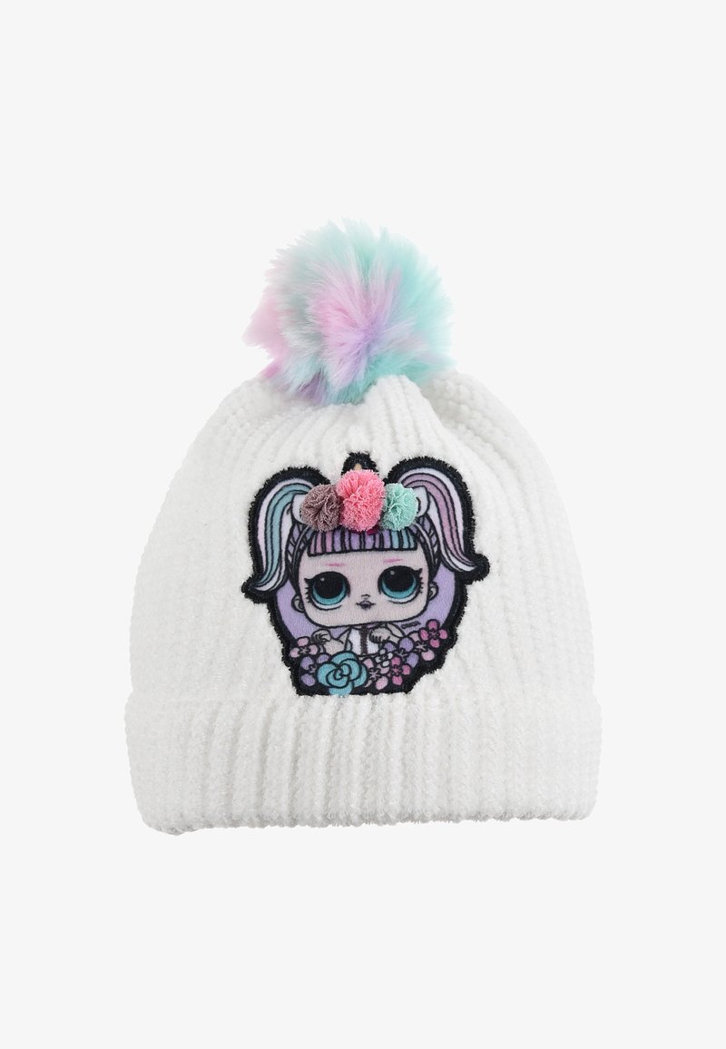 Weiße gestrickte Mütze mit einem pastellrosa, blauen und lila Pompon sowie einem Cartoon-Mädchen-Patch mit buntem Haar und Pompon-Blumen.