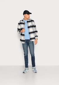 Diesel 2019 D-STRUKT - Calças de ganga justas - 09c73 01