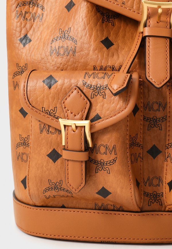 AREN BACKPACK  - Rucksack - cognac2