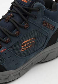 Skechers OAK CANYON - Zapatillas altas - navy/orange