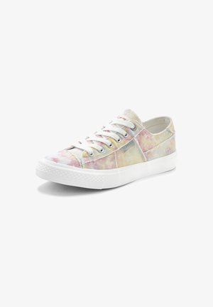 Elbsand, Sneaker low - batik