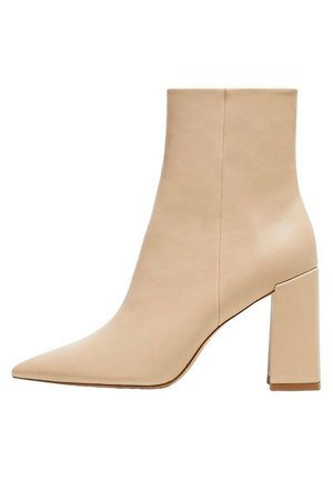 Korolliset nilkkurit - light brown